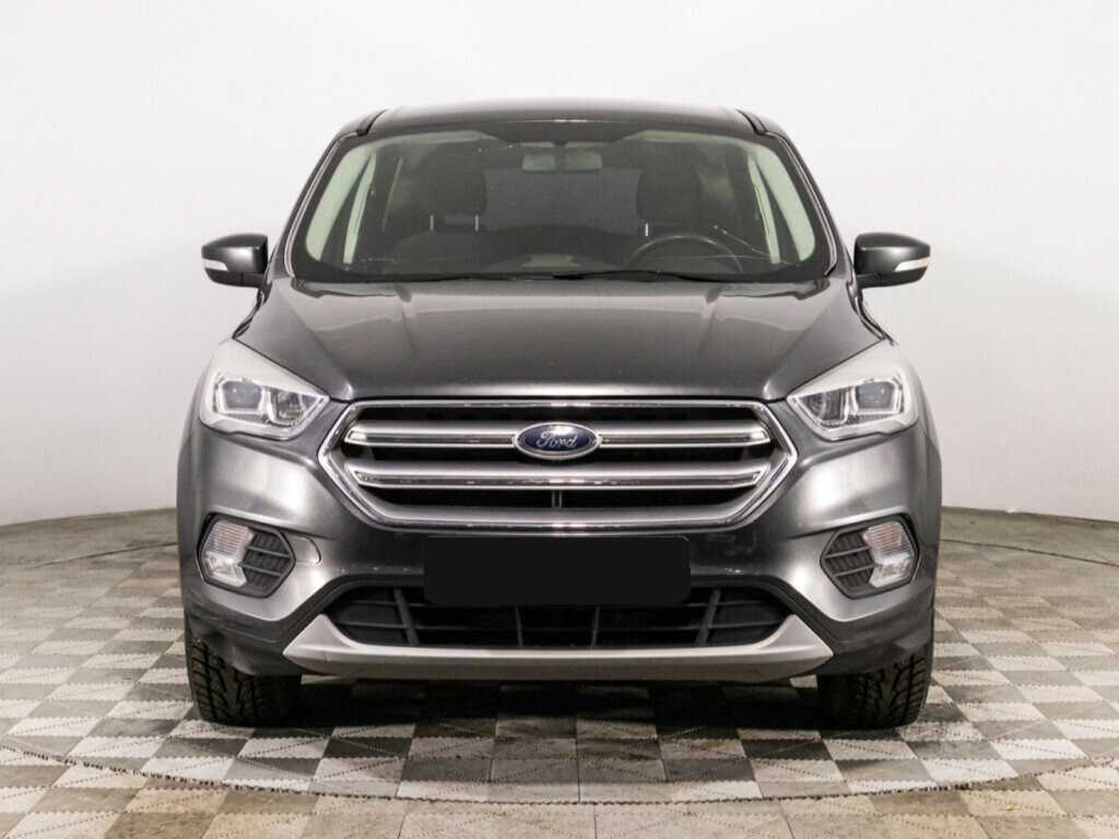 Ford Kuga с пробегом — 2018 год. Фото: #1