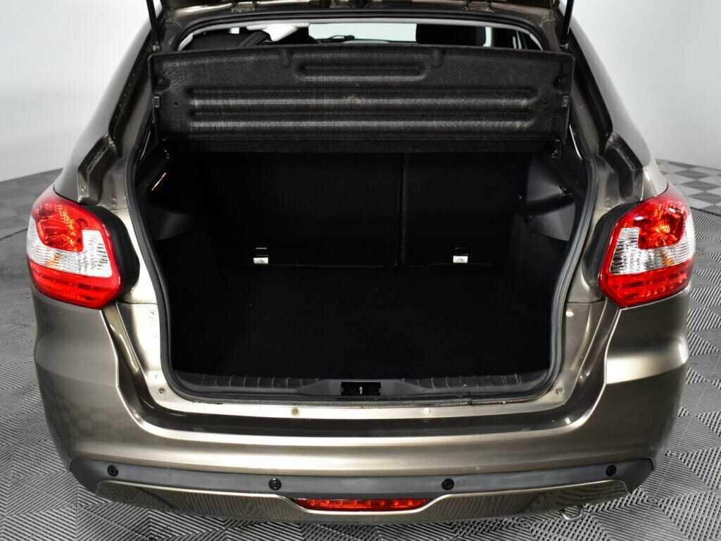 Lada (ВАЗ) Granta с пробегом — 2019 год. Фото: #14