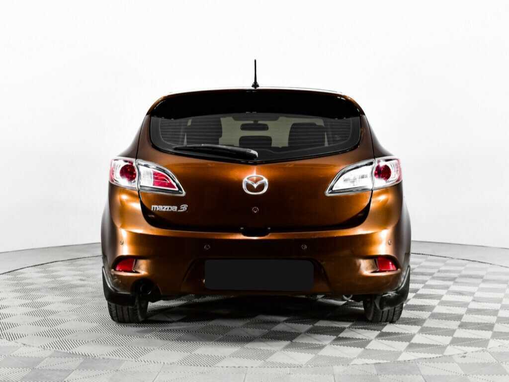 Mazda 3 с пробегом — 2012 год. Фото: #5