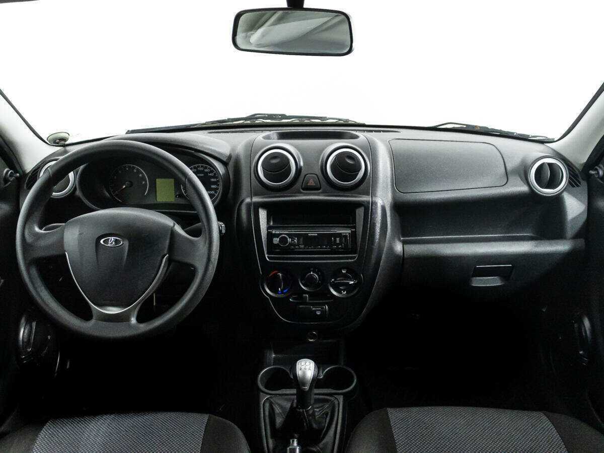 Lada (ВАЗ) Granta с пробегом — 2018 год. Фото: #11