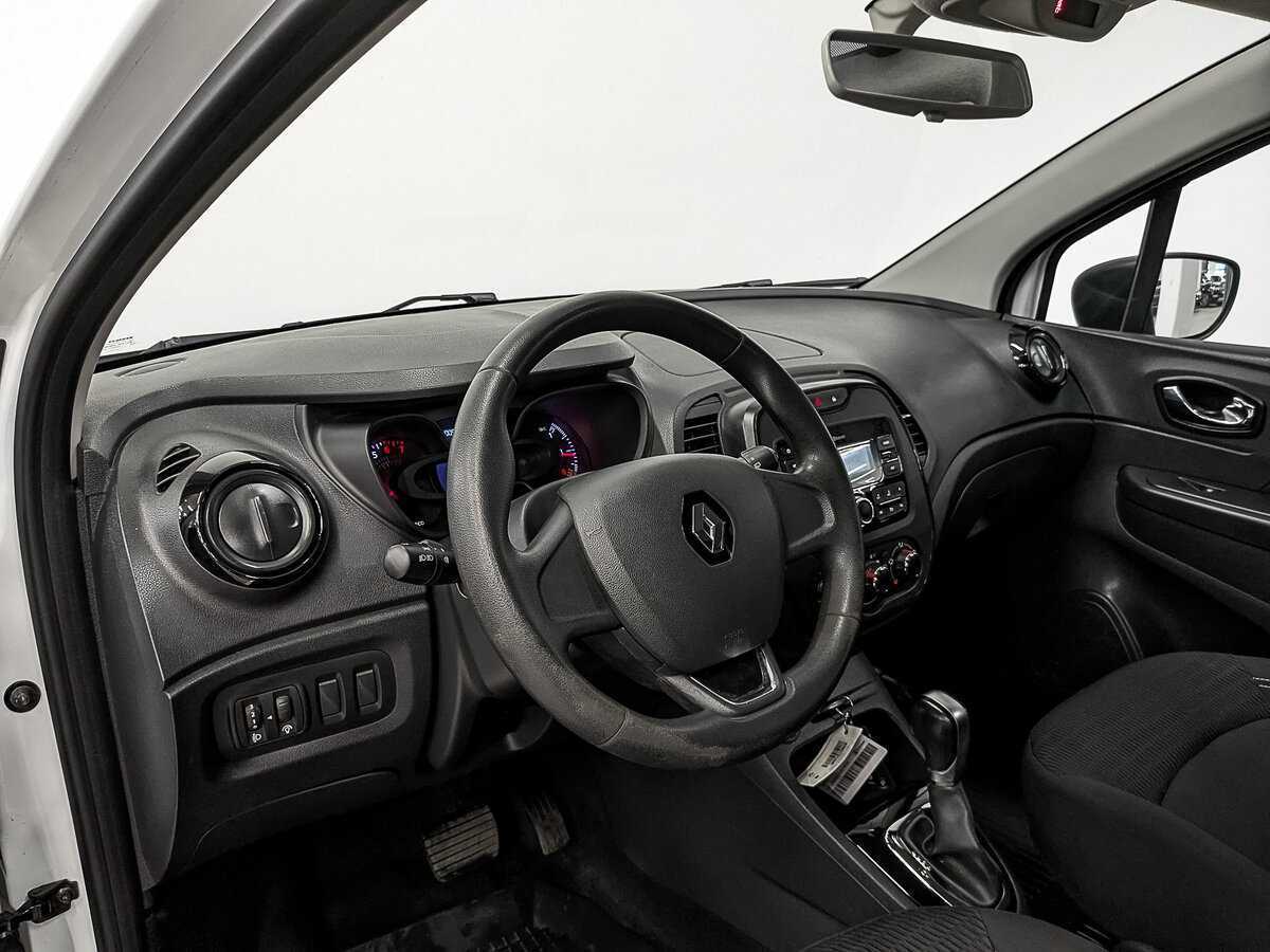 Renault Kaptur с пробегом — 2018 год. Фото: #14