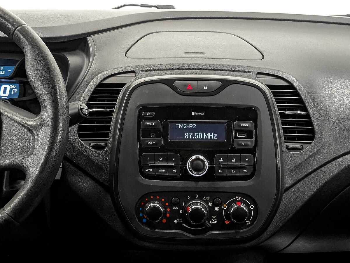 Renault Kaptur с пробегом — 2018 год. Фото: #16