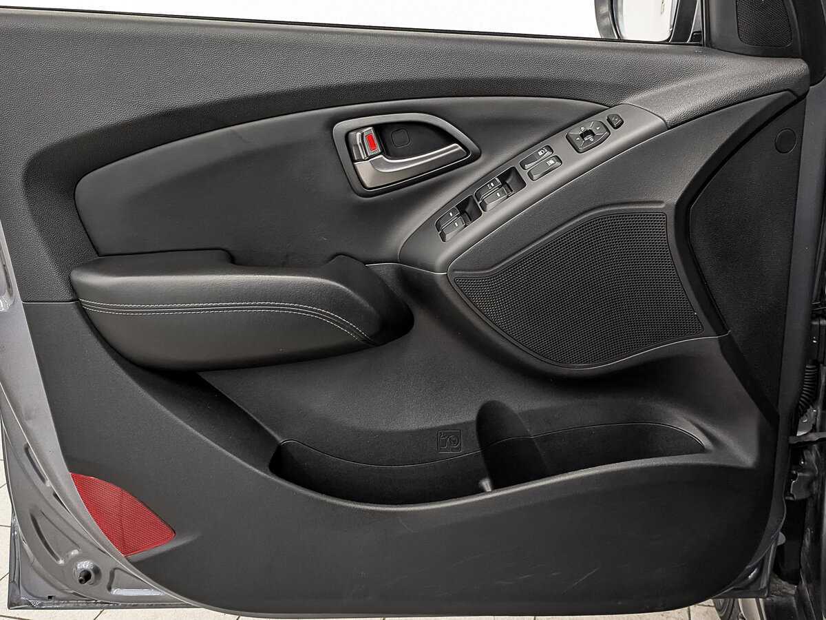 Hyundai ix35 с пробегом — 2014 год. Фото: #18