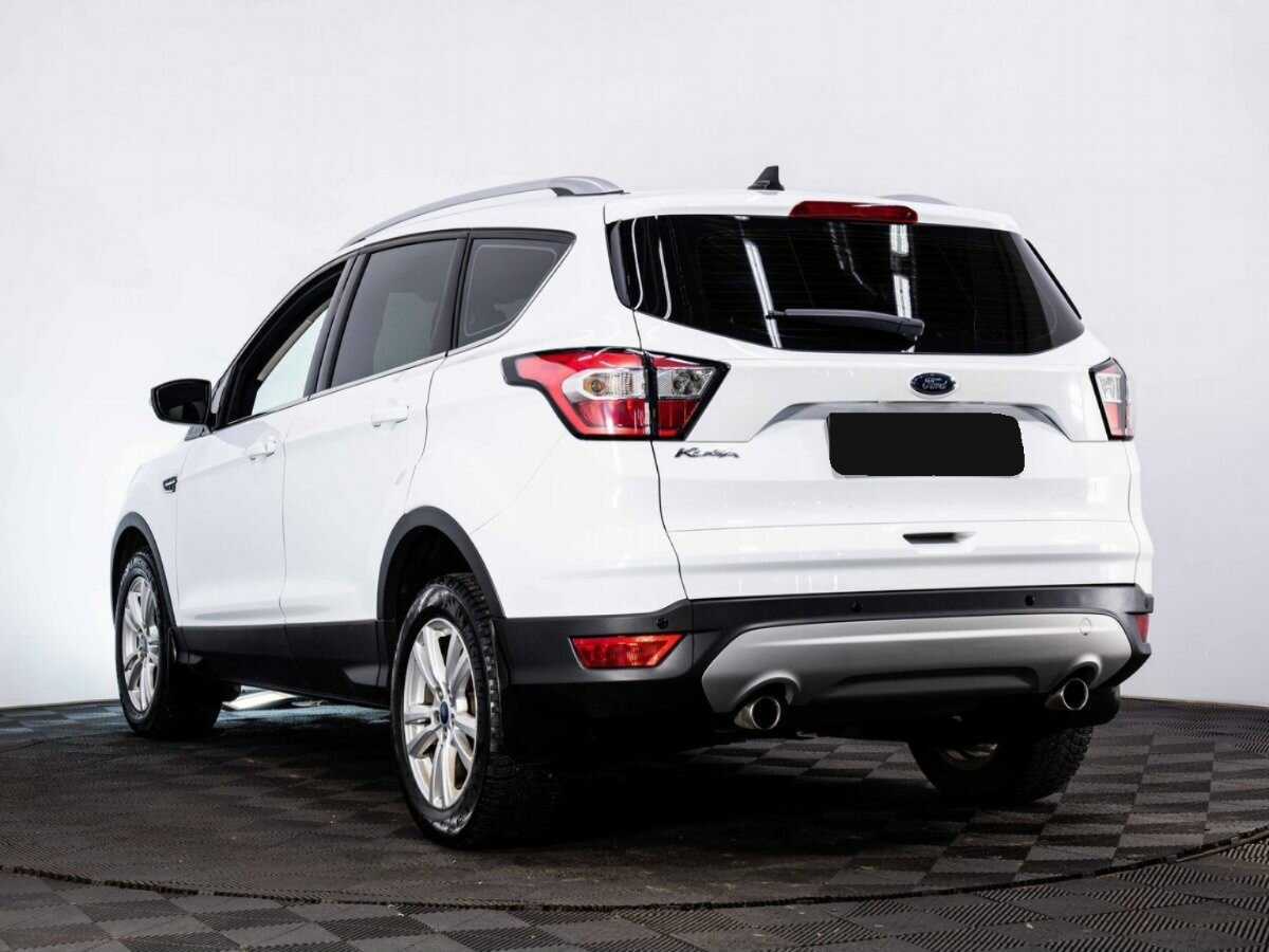 Ford Kuga с пробегом — 2017 год. Фото: #3