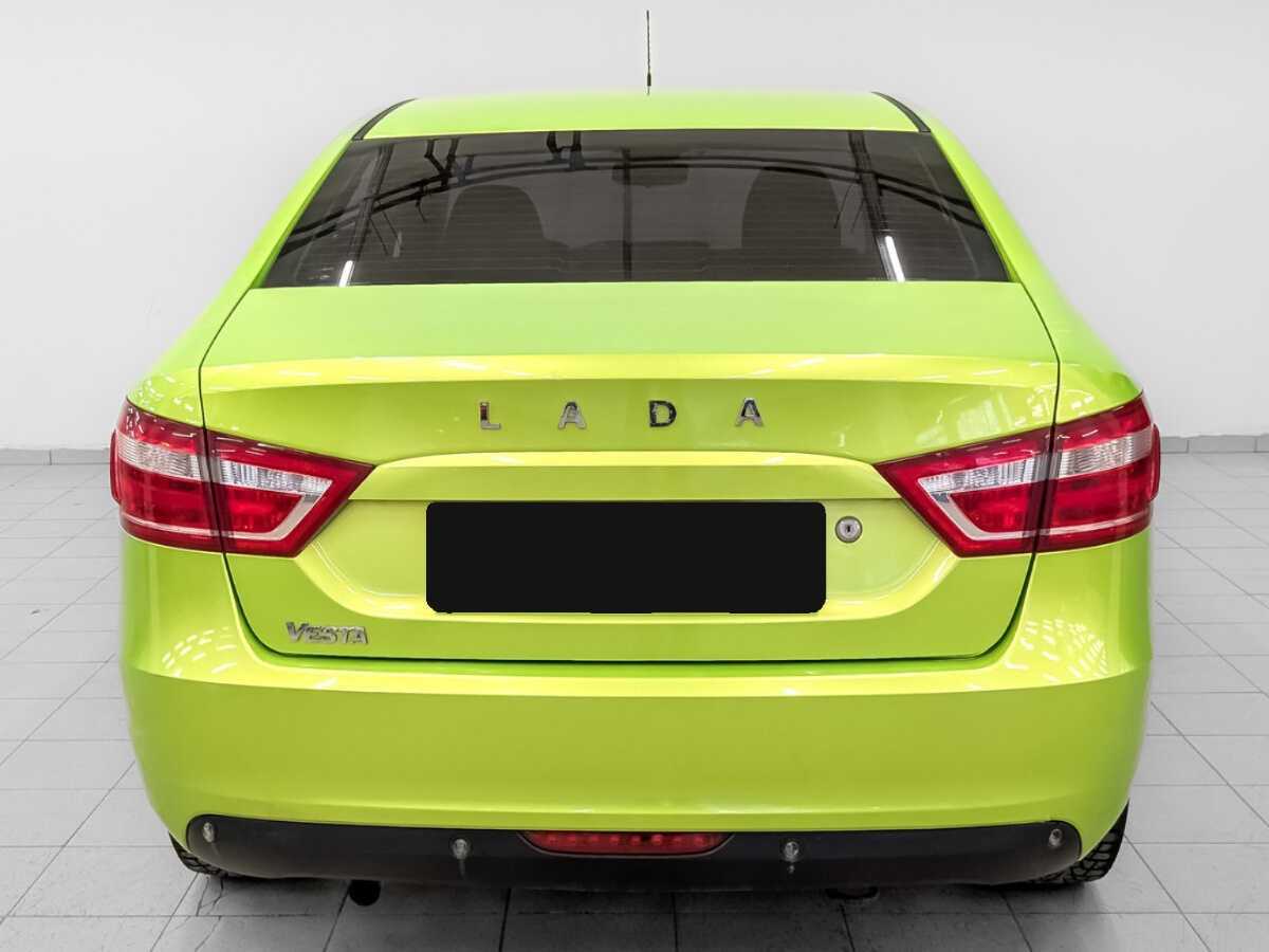 Lada (ВАЗ) Vesta с пробегом — 2016 год. Фото: #5
