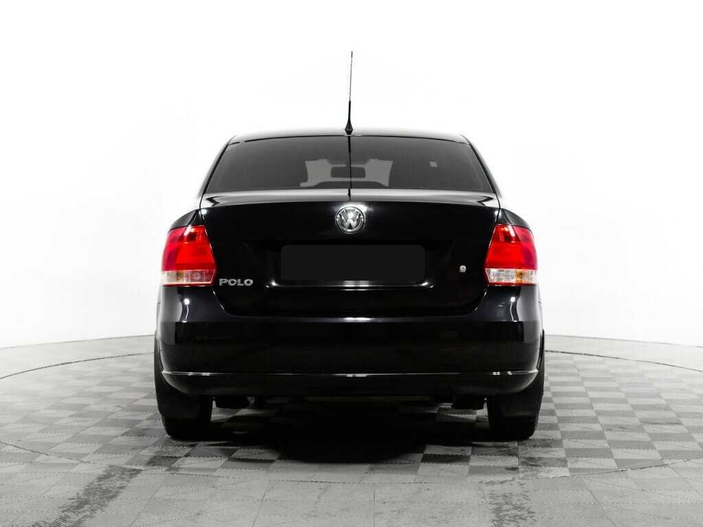 Volkswagen Polo с пробегом — 2012 год. Фото: #5