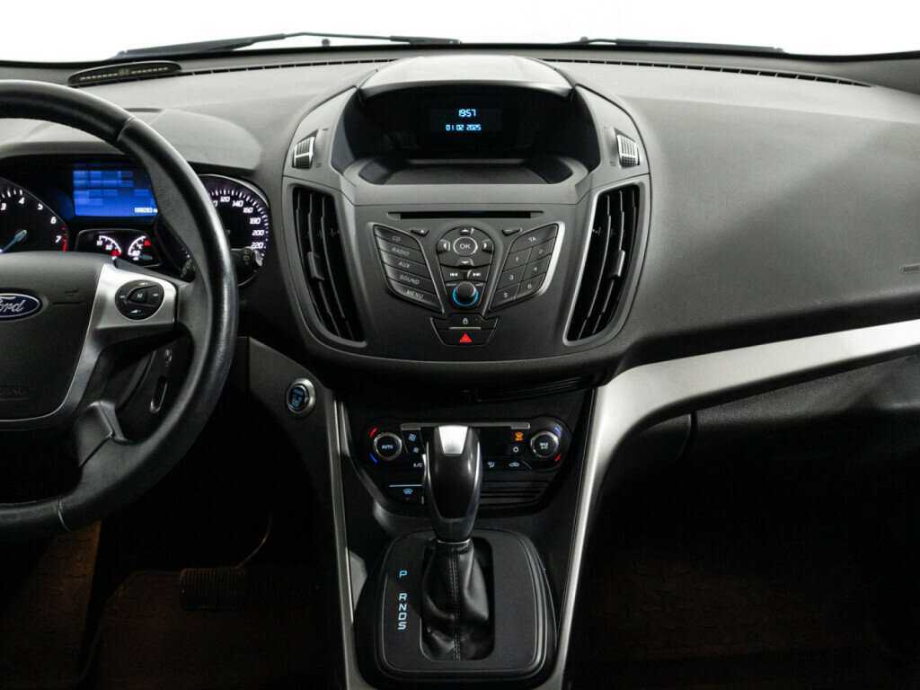 Ford Kuga с пробегом — 2016 год. Фото: #13