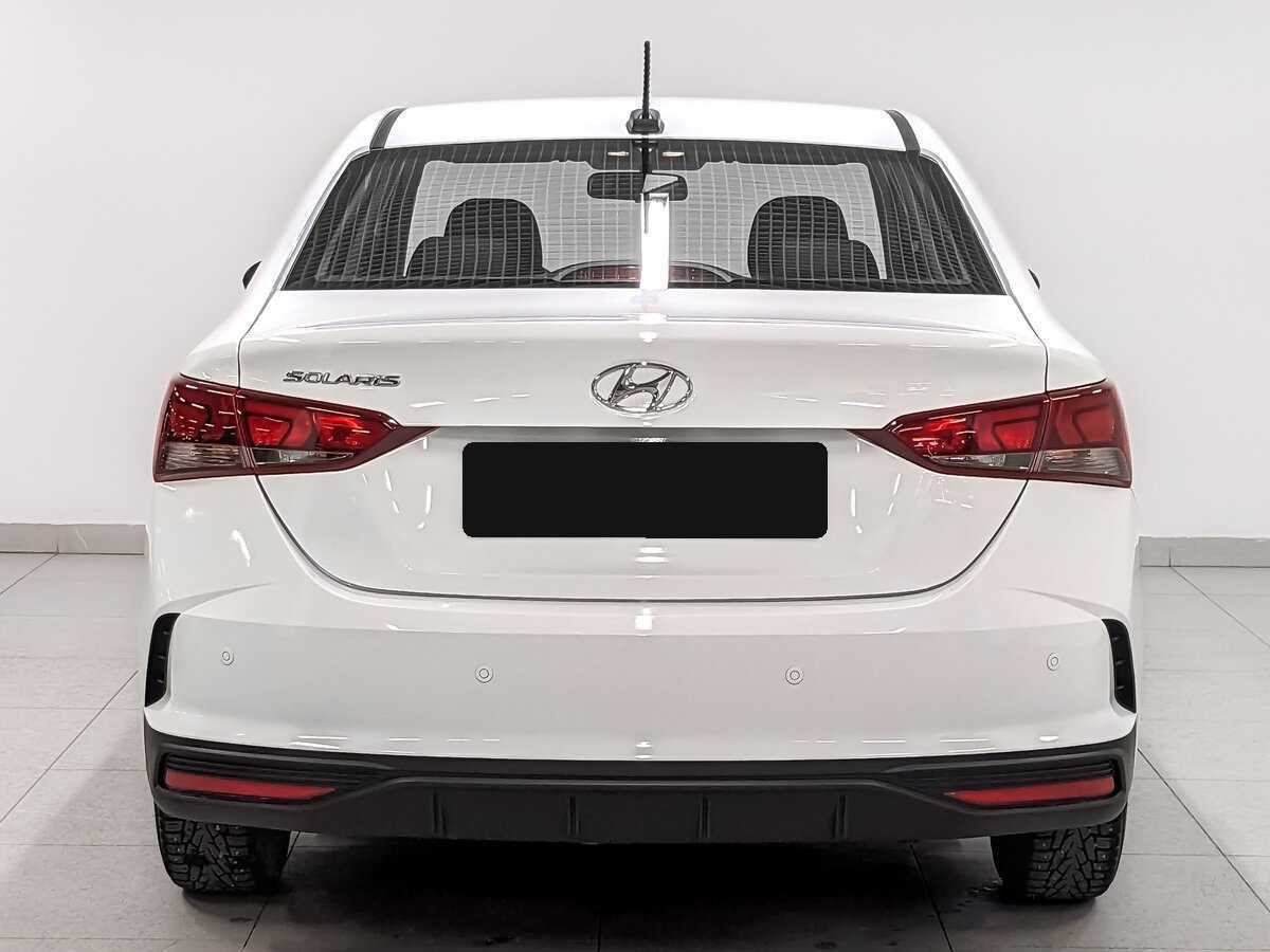 Hyundai Solaris с пробегом — 2021 год. Фото: #5