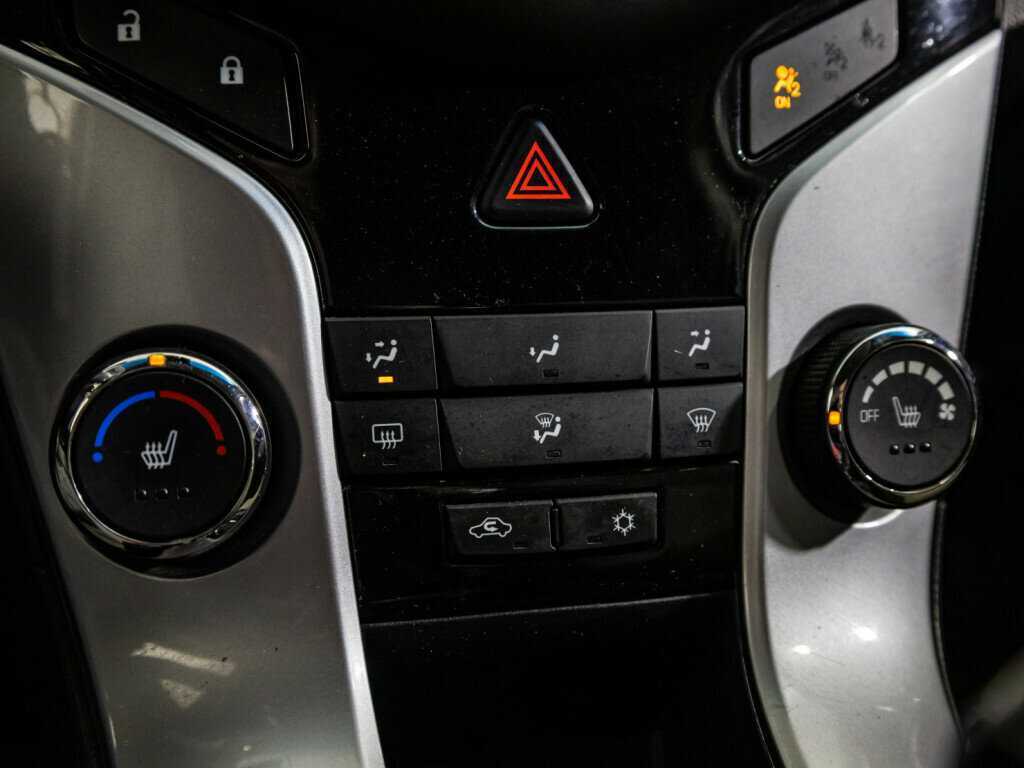 Chevrolet Cruze с пробегом — 2013 год. Фото: #10