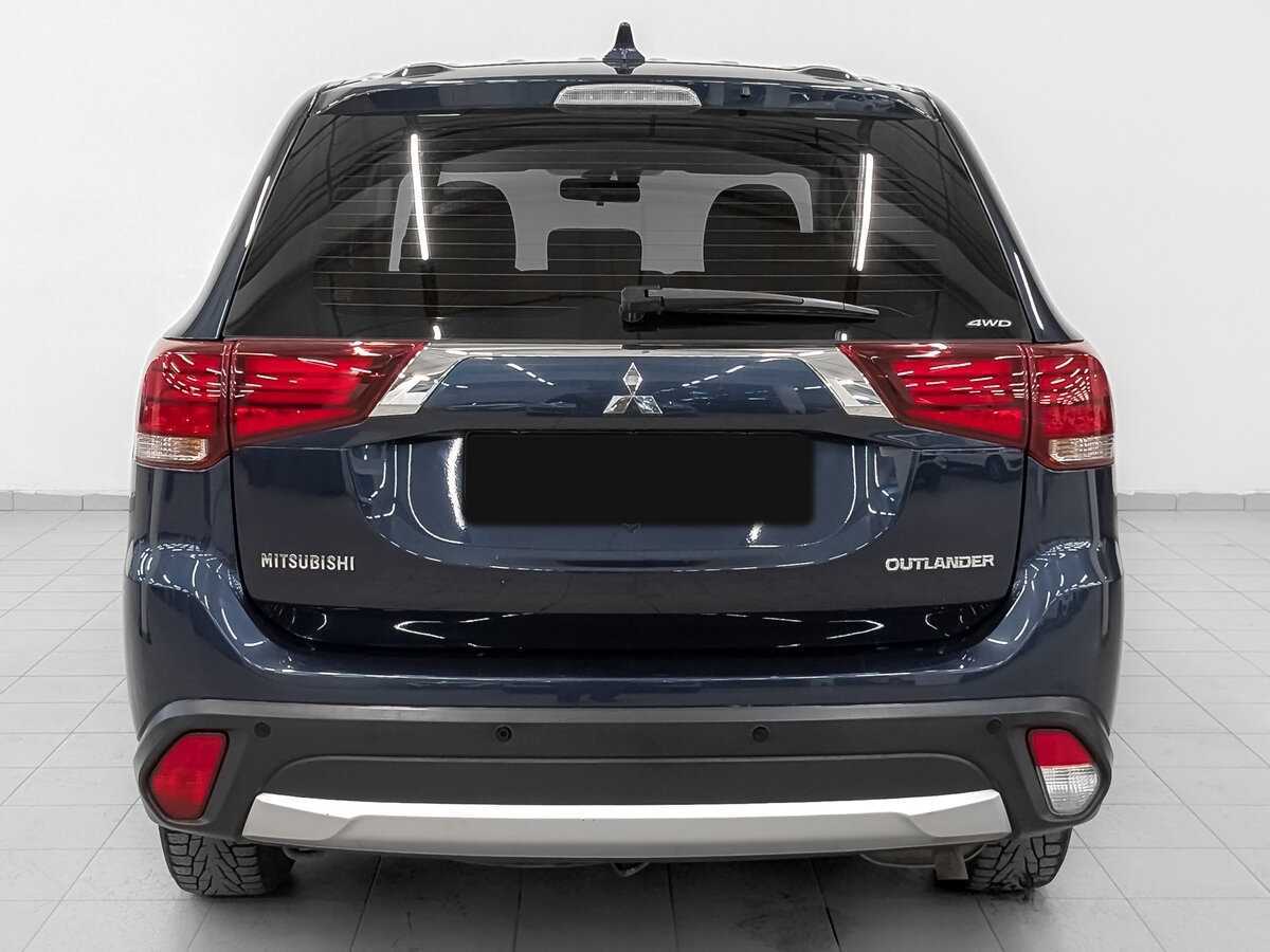 Mitsubishi Outlander с пробегом — 2017 год. Фото: #5