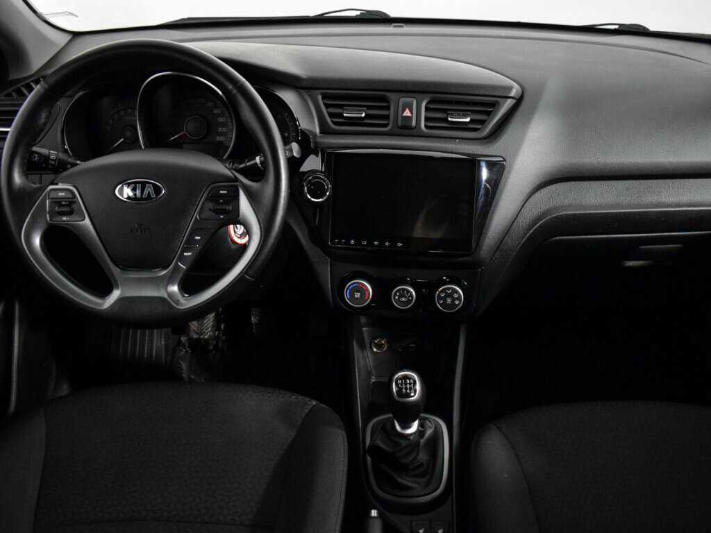 Kia Rio с пробегом — 2016 год. Фото: #15