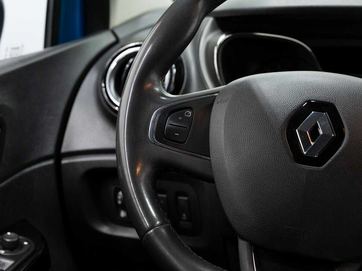 Renault Kaptur с пробегом — 2017 год. Фото: #14