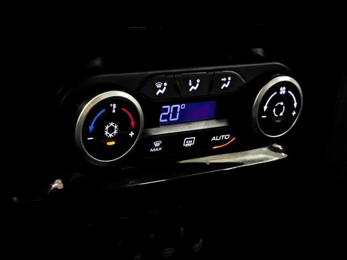 Lada (ВАЗ) XRAY с пробегом — 2022 год. Фото: #22