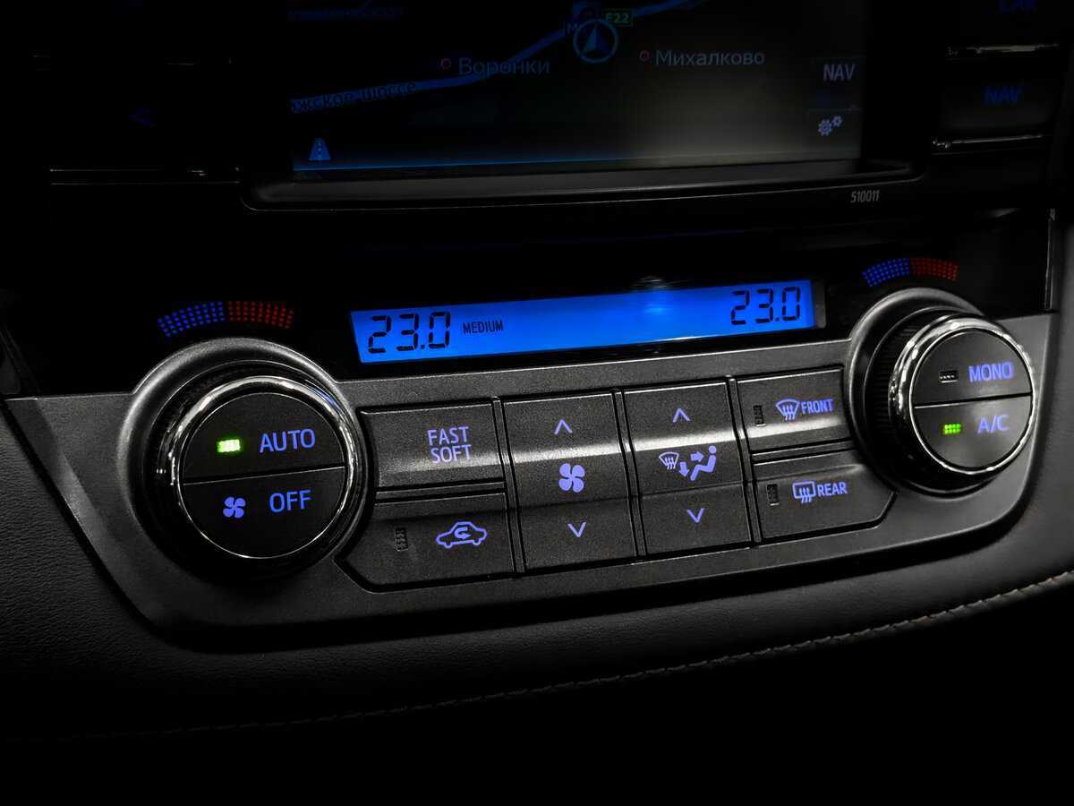 Toyota RAV4 с пробегом — 2014 год. Фото: #24