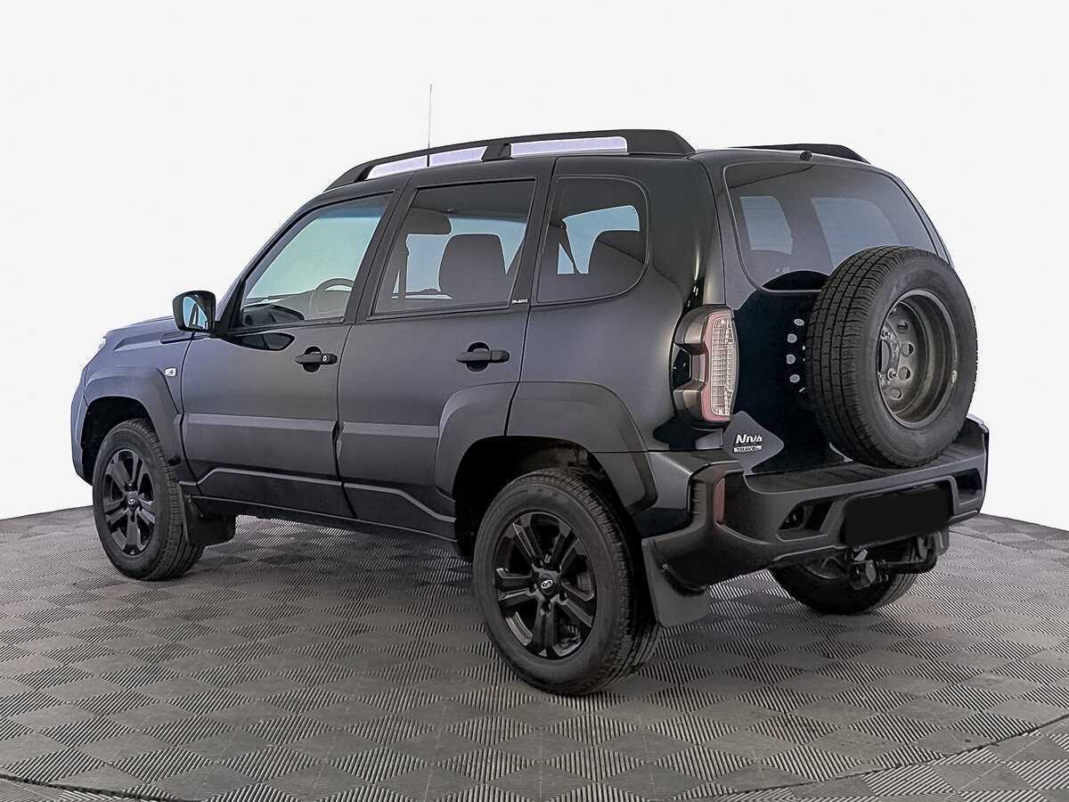 Lada (ВАЗ) Niva с пробегом — 2022 год. Фото: #6