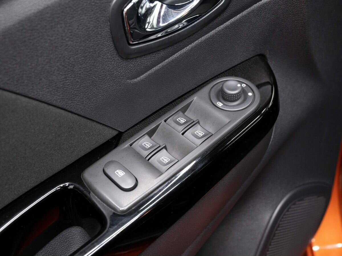 Renault Kaptur с пробегом — 2017 год. Фото: #15