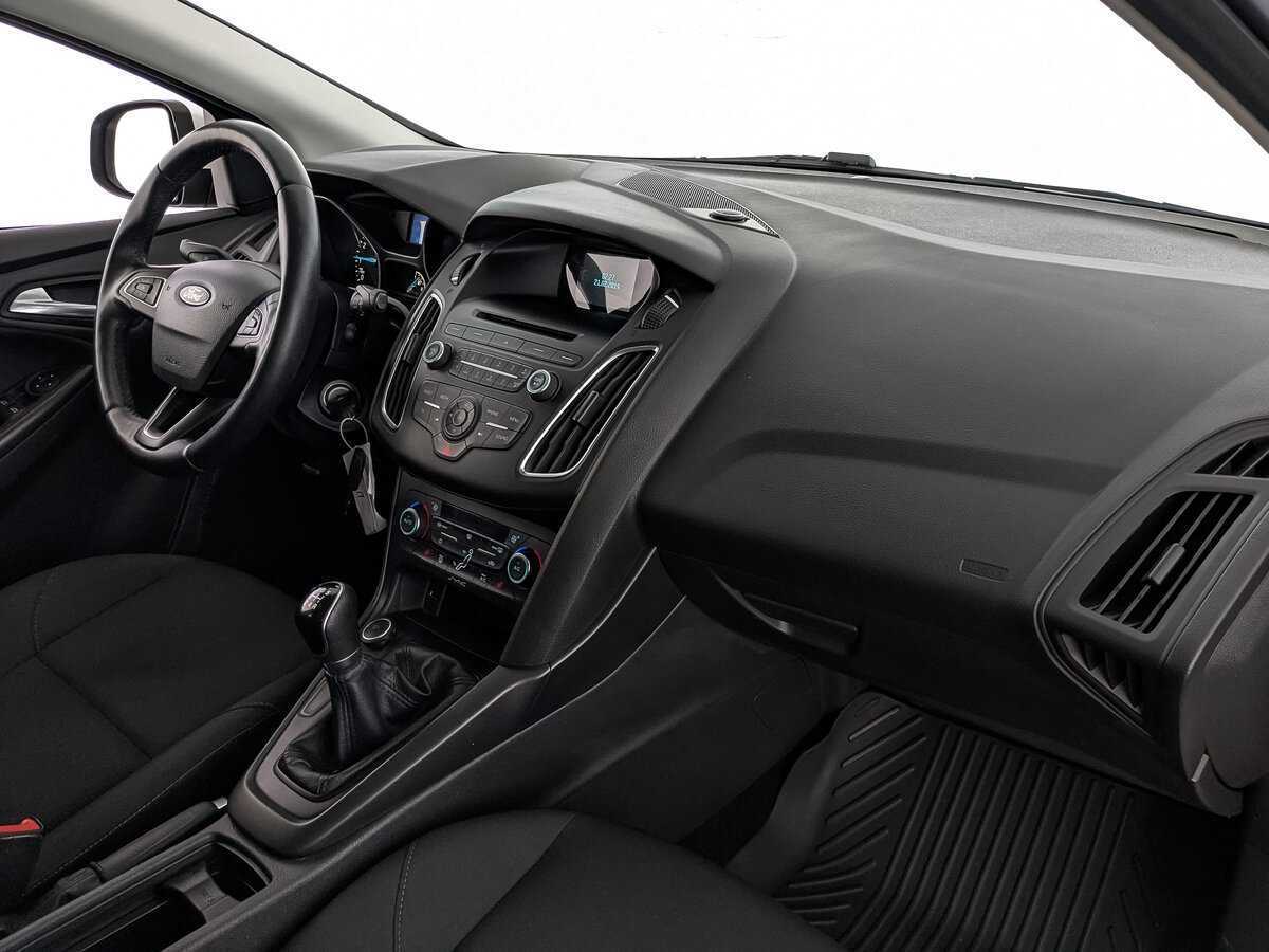 Ford Focus с пробегом — 2019 год. Фото: #11