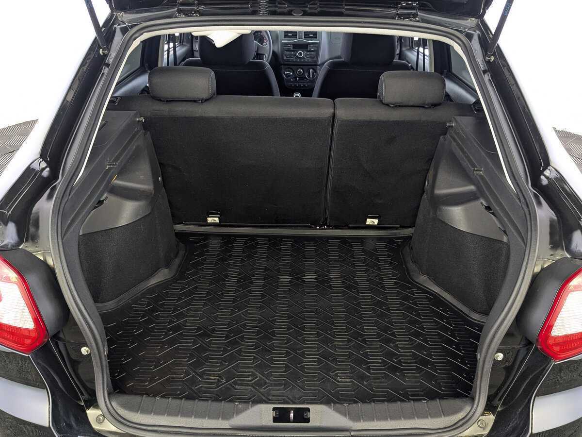 Lada (ВАЗ) Granta с пробегом — 2022 год. Фото: #9