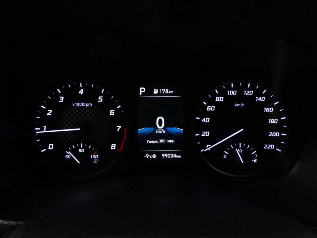 Hyundai Solaris с пробегом — 2021 год. Фото: #11