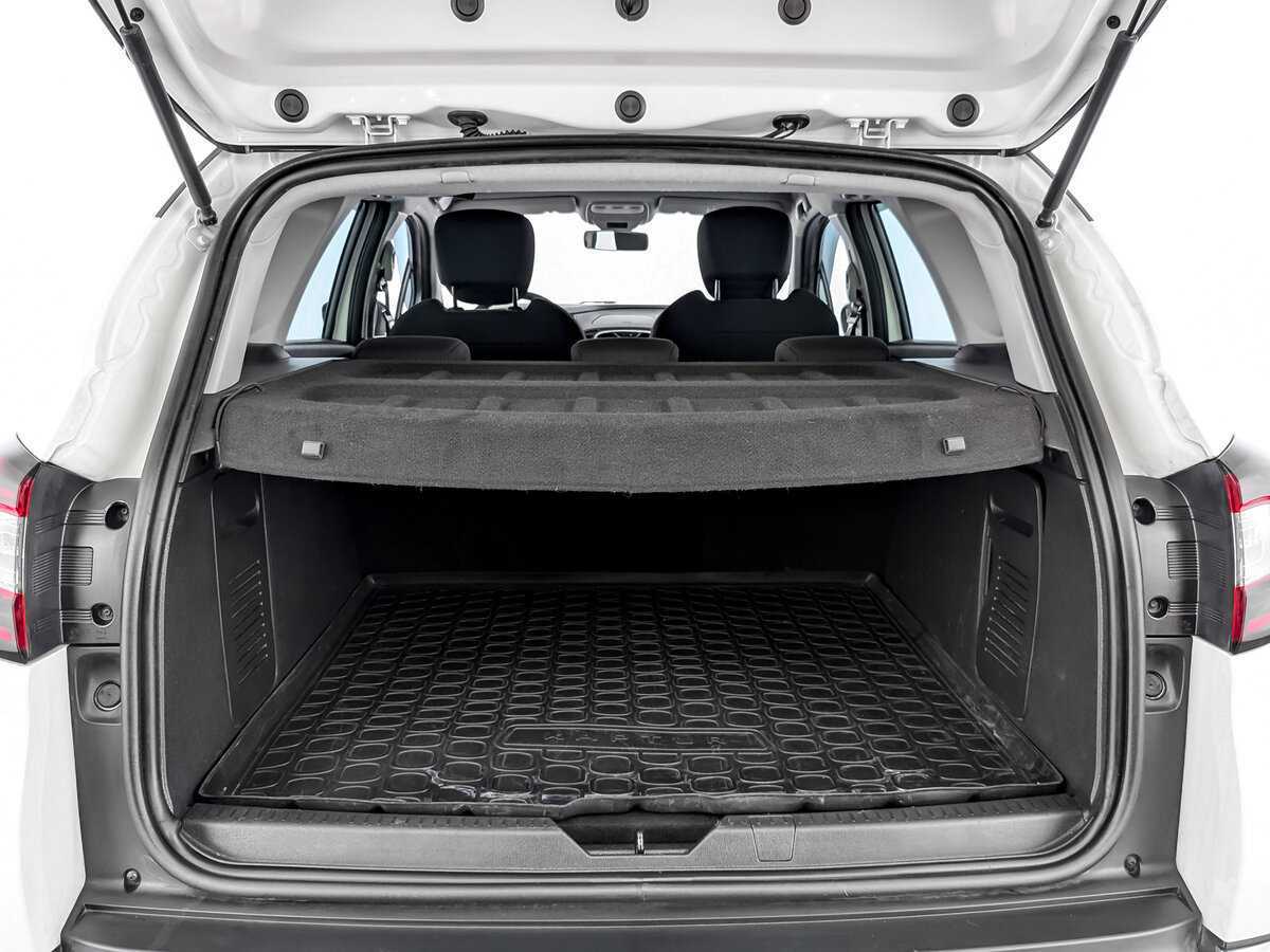 Renault Kaptur с пробегом — 2017 год. Фото: #9