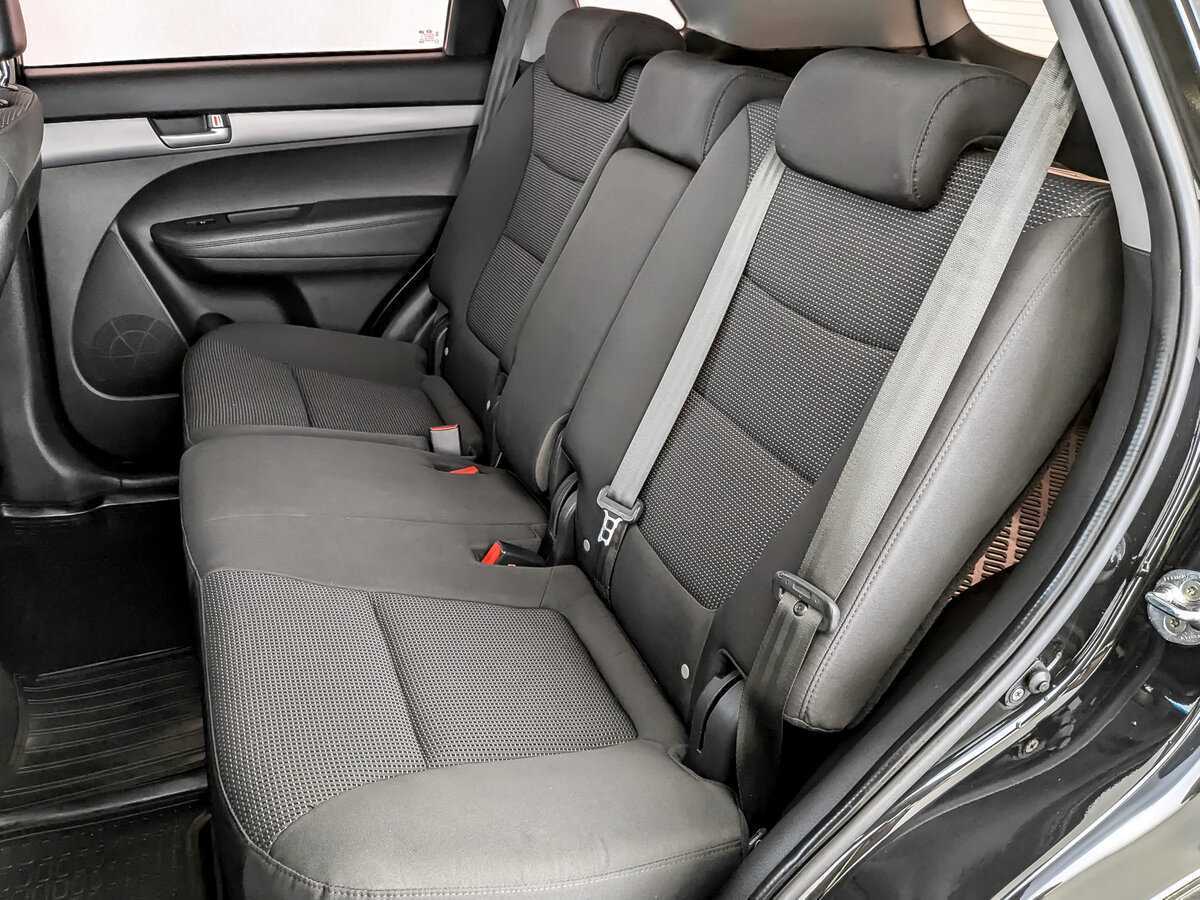 Kia Sorento с пробегом — 2015 год. Фото: #11