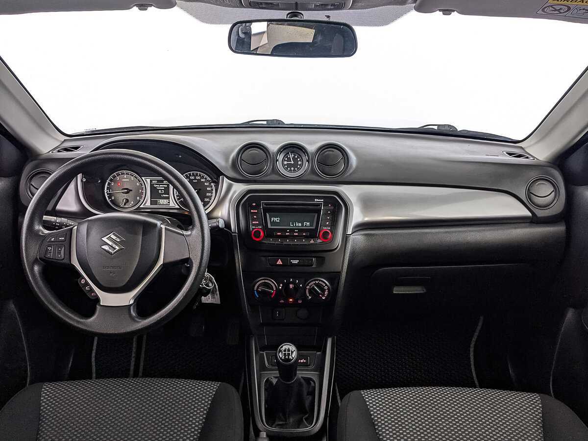 Suzuki Vitara с пробегом — 2019 год. Фото: #13