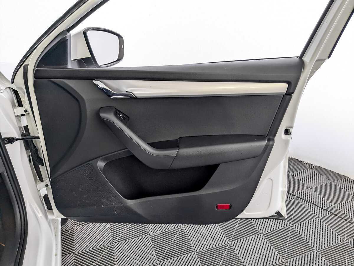 Skoda Octavia с пробегом — 2018 год. Фото: #23
