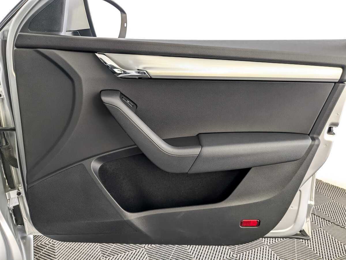 Skoda Octavia с пробегом — 2018 год. Фото: #23