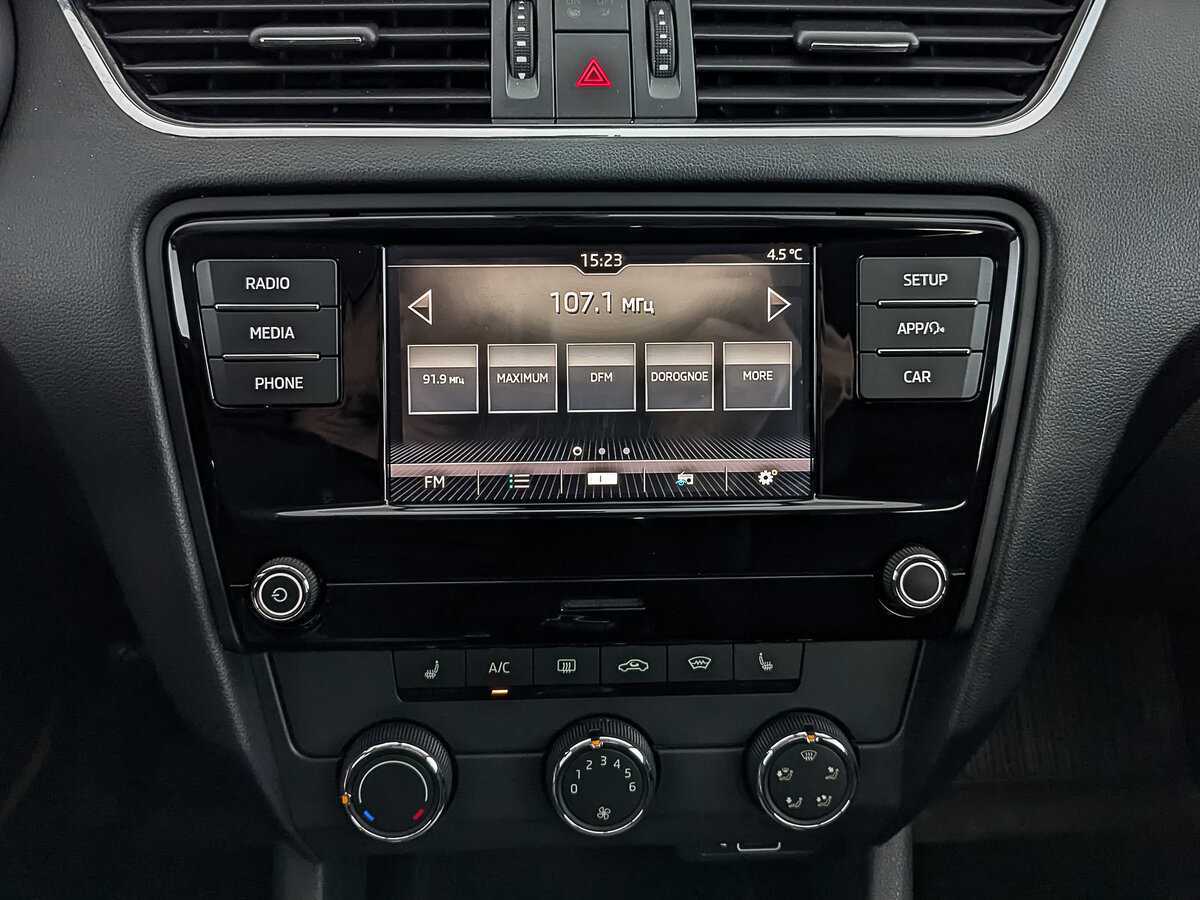 Skoda Octavia с пробегом — 2019 год. Фото: #15