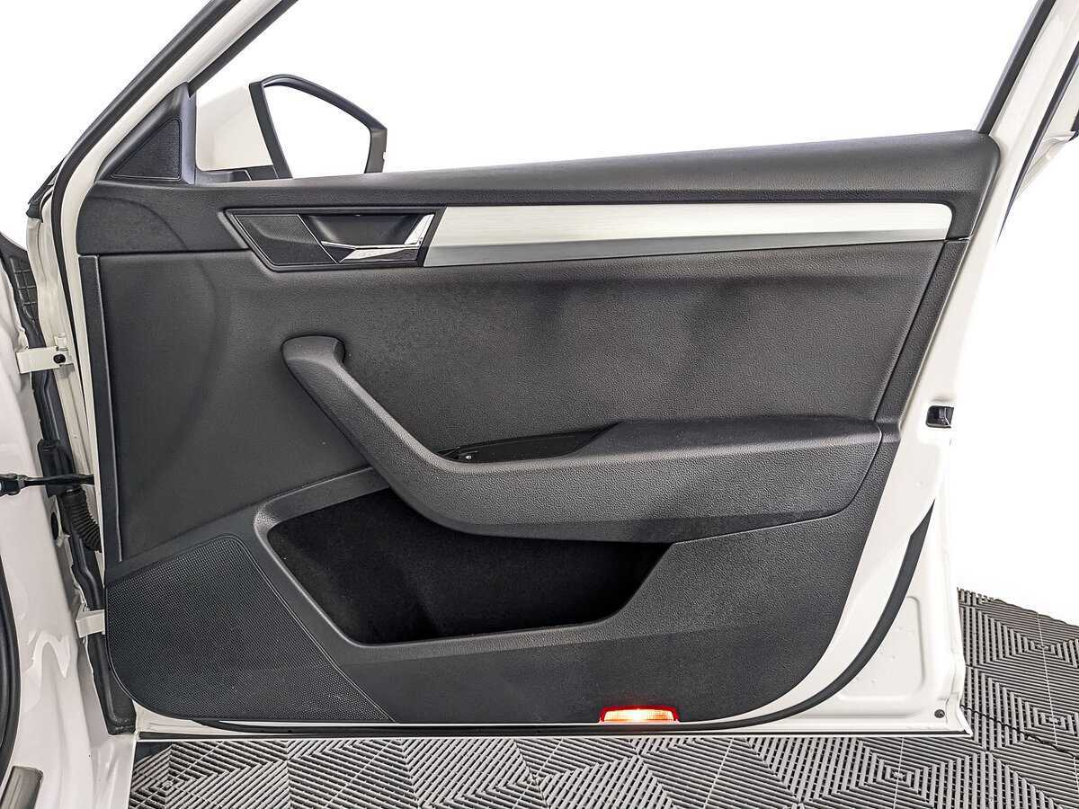 Купить Шкода Суперб, 2017, 119 223 км.. Фото: #23