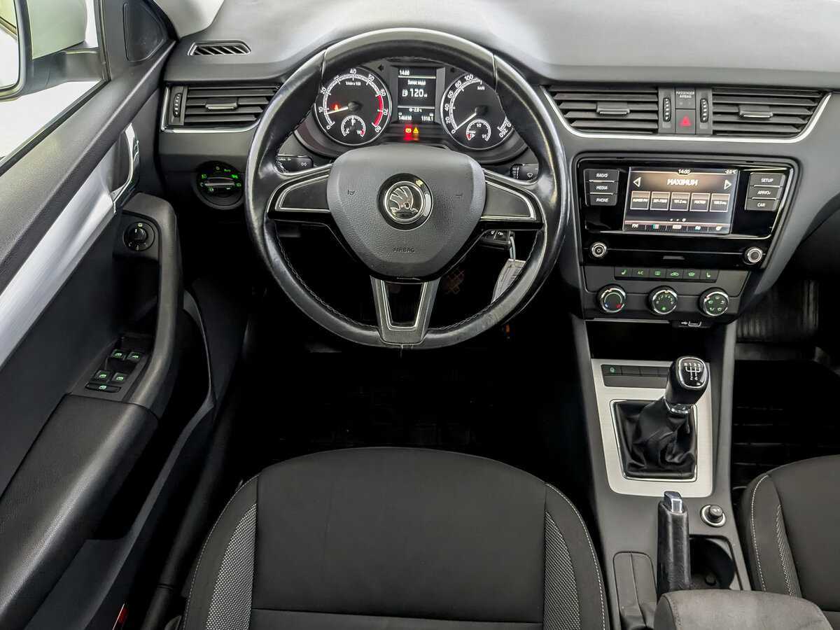 Skoda Octavia с пробегом — 2019 год. Фото: #22