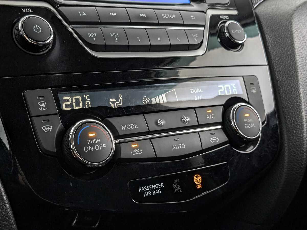 Купить Ниссан Икс-Трейл, 2015, 86 952 км.. Фото: #17