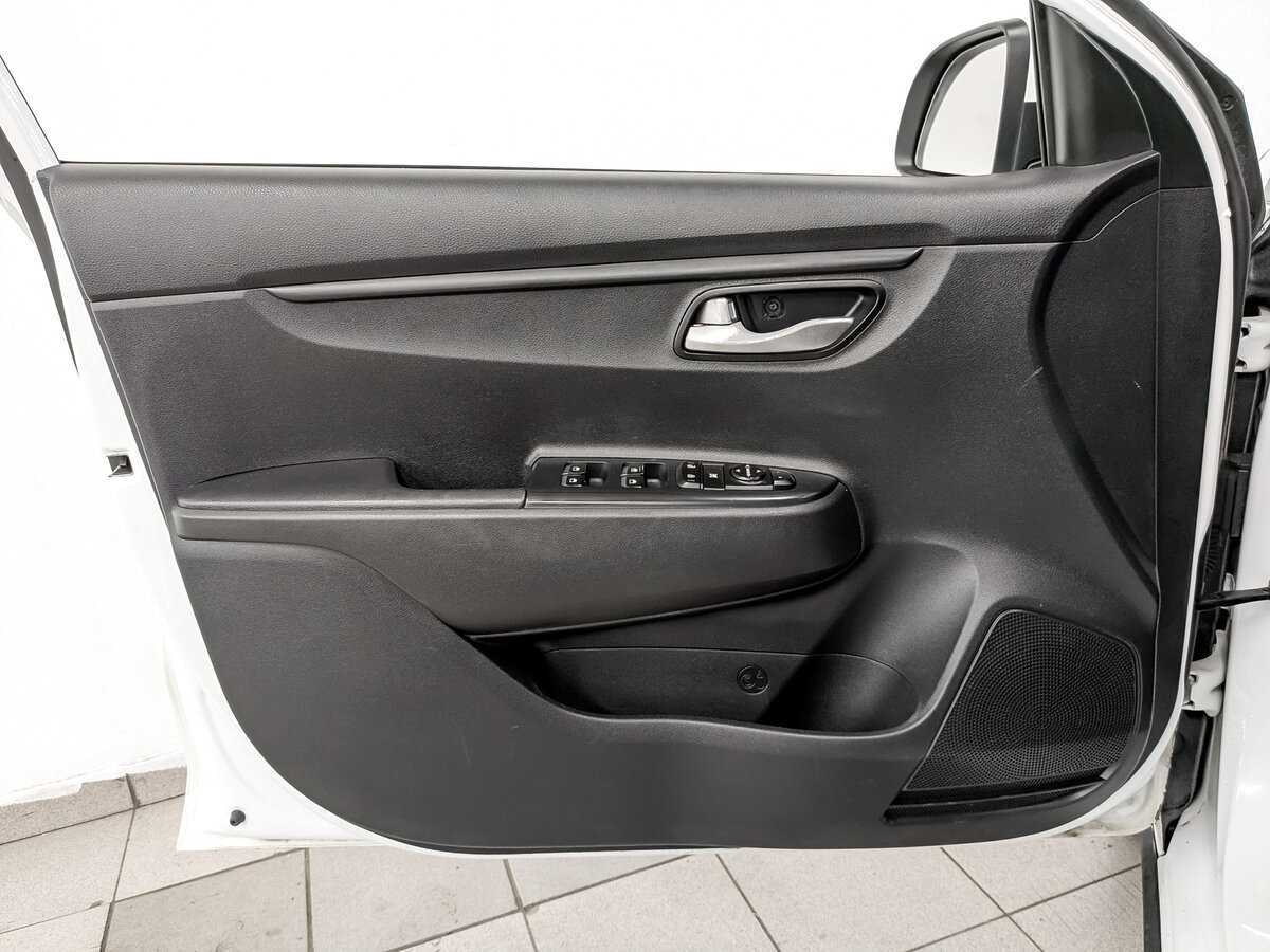 Купить Киа Рио, 2020, 189 238 км.. Фото: #17