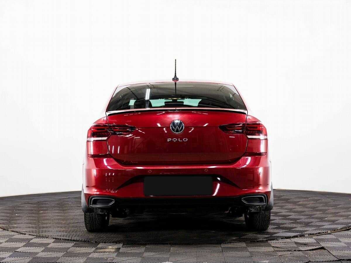 Volkswagen Polo с пробегом — 2021 год. Фото: #4
