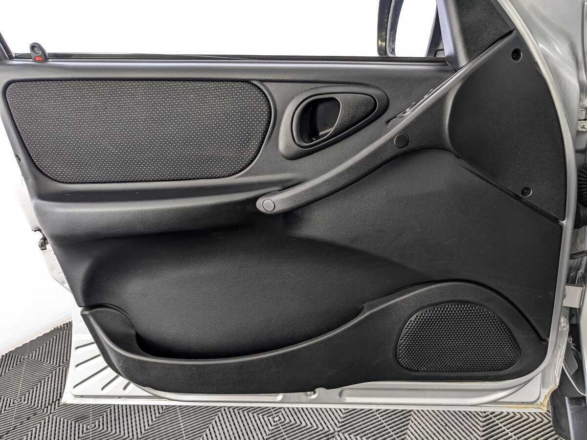 Lada (ВАЗ) Niva с пробегом — 2021 год. Фото: #16