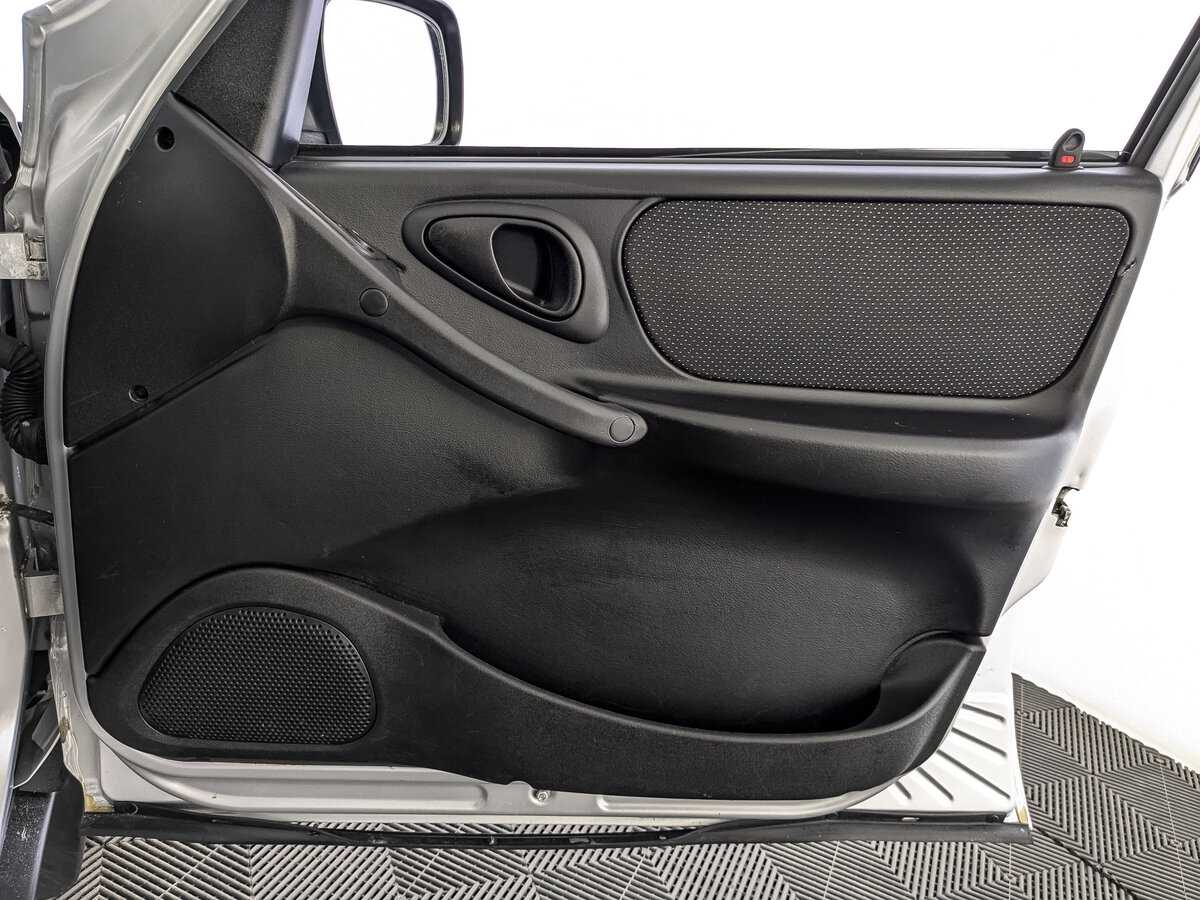 Lada (ВАЗ) Niva с пробегом — 2021 год. Фото: #21