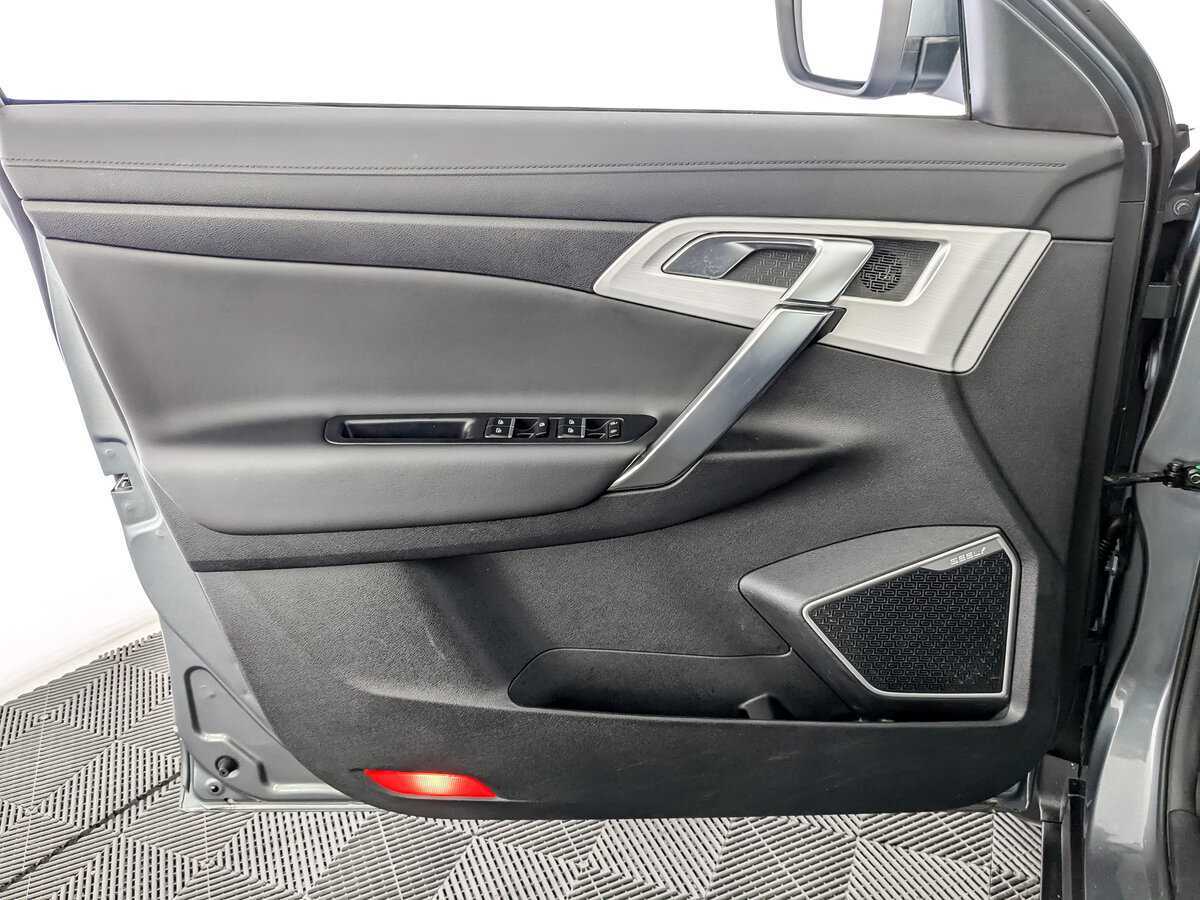 Geely Atlas с пробегом — 2019 год. Фото: #18