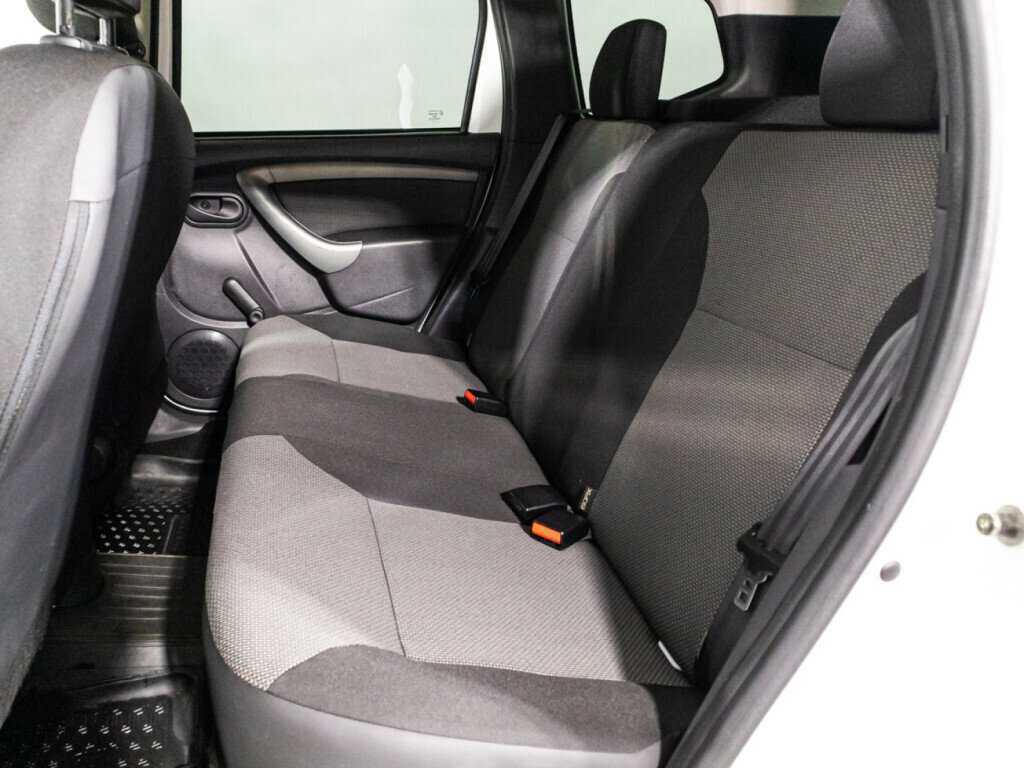 Renault Duster с пробегом — 2017 год. Фото: #9