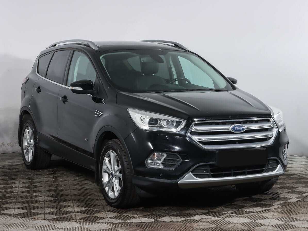 Ford Kuga с пробегом — 2017 год. Фото: #2