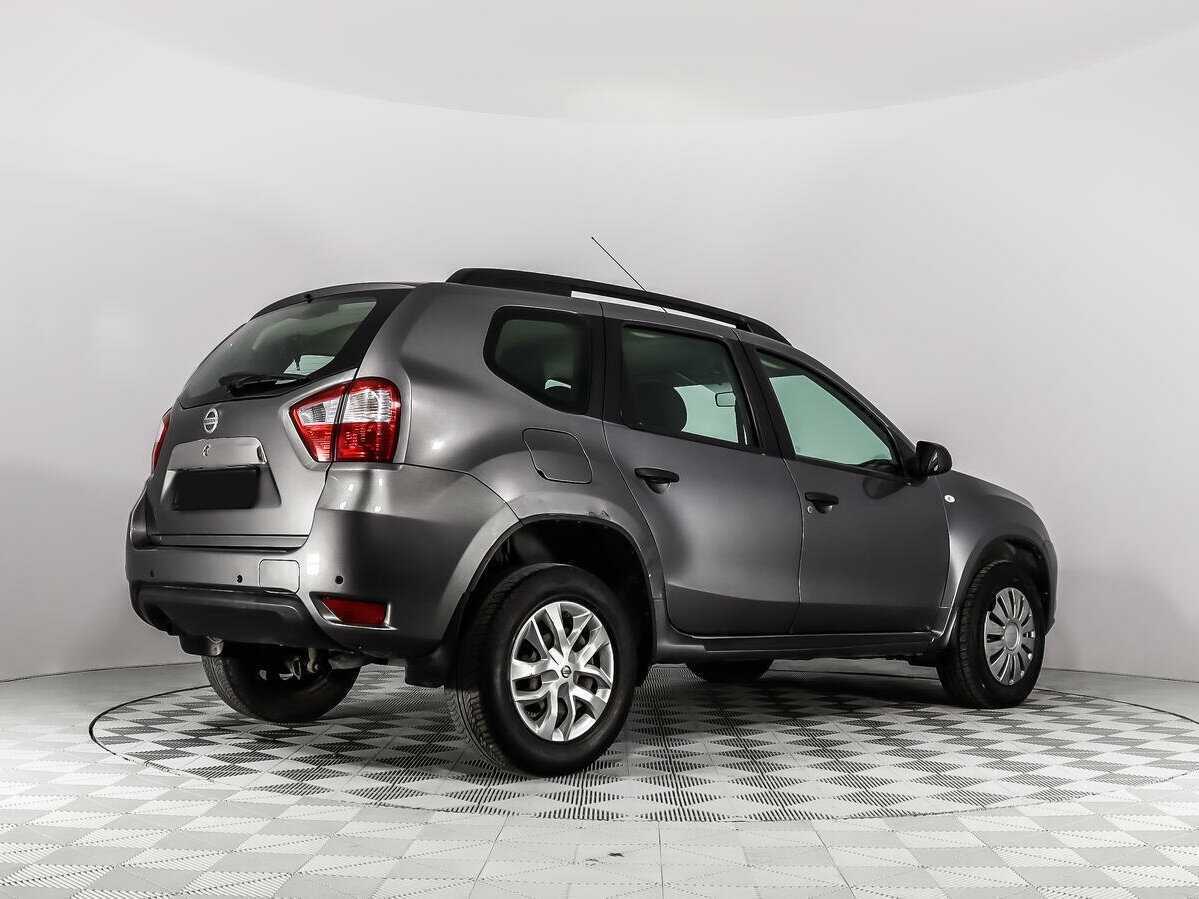 Nissan Terrano с пробегом — 2014 год. Фото: #4