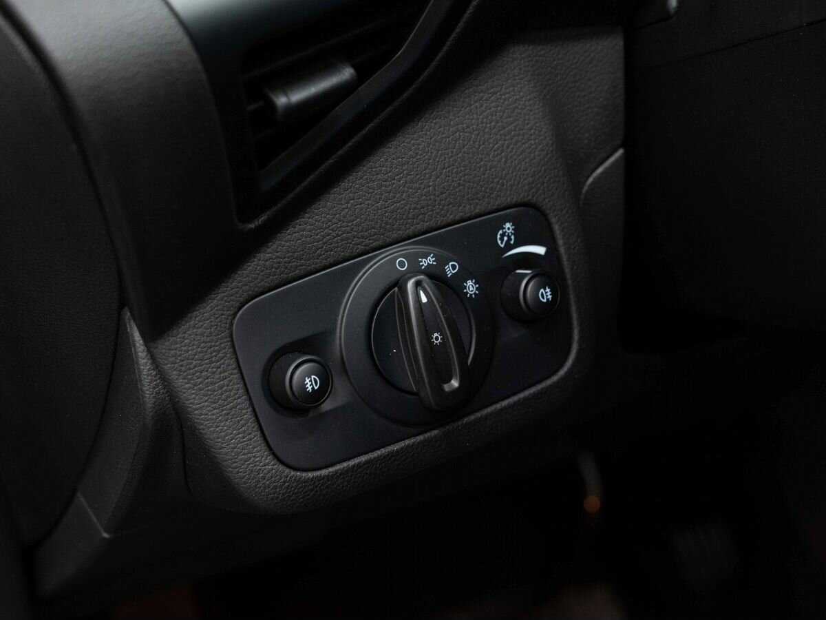 Ford Kuga с пробегом — 2016 год. Фото: #19