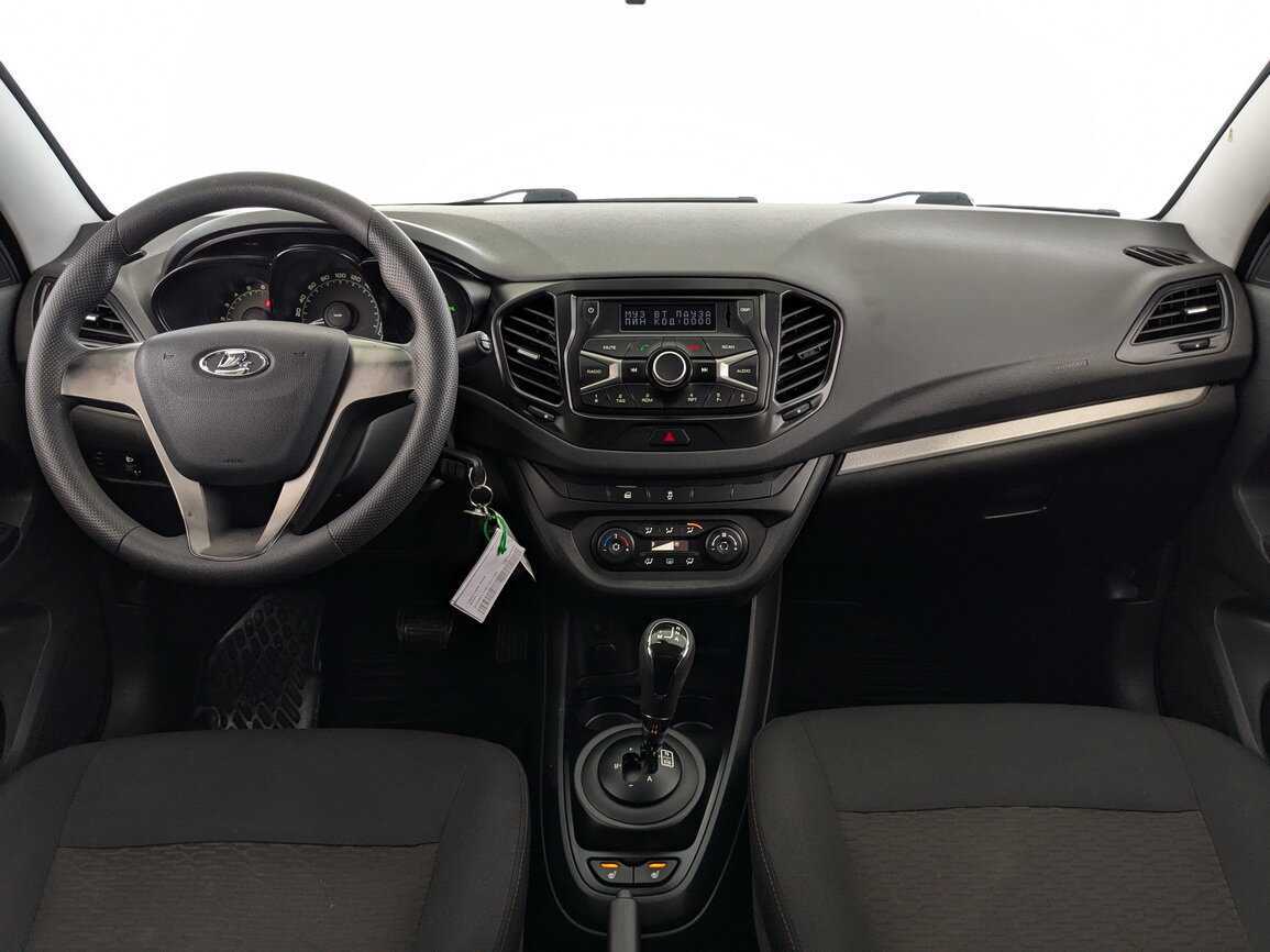 Lada (ВАЗ) Vesta с пробегом — 2016 год. Фото: #21