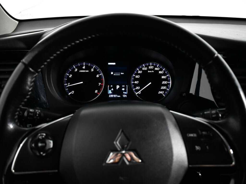 Купить Митсубиши Оутлэндер, 2019, 238 000 км.. Фото: #10