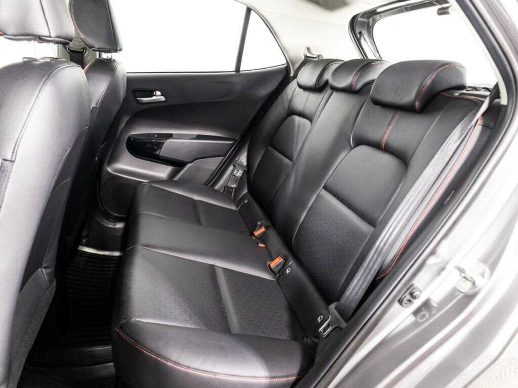 Kia Picanto с пробегом — 2021 год. Фото: #9