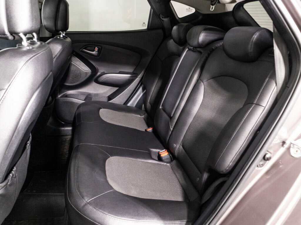 Hyundai ix35 с пробегом — 2013 год. Фото: #9