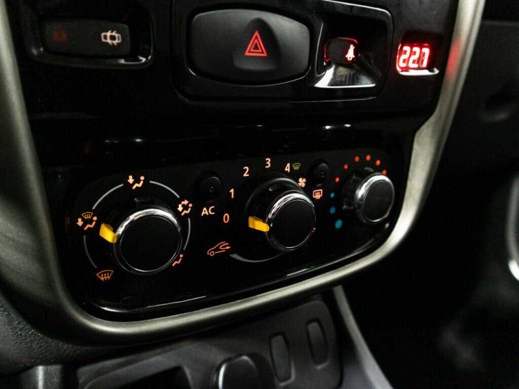 Renault Duster с пробегом — 2015 год. Фото: #16