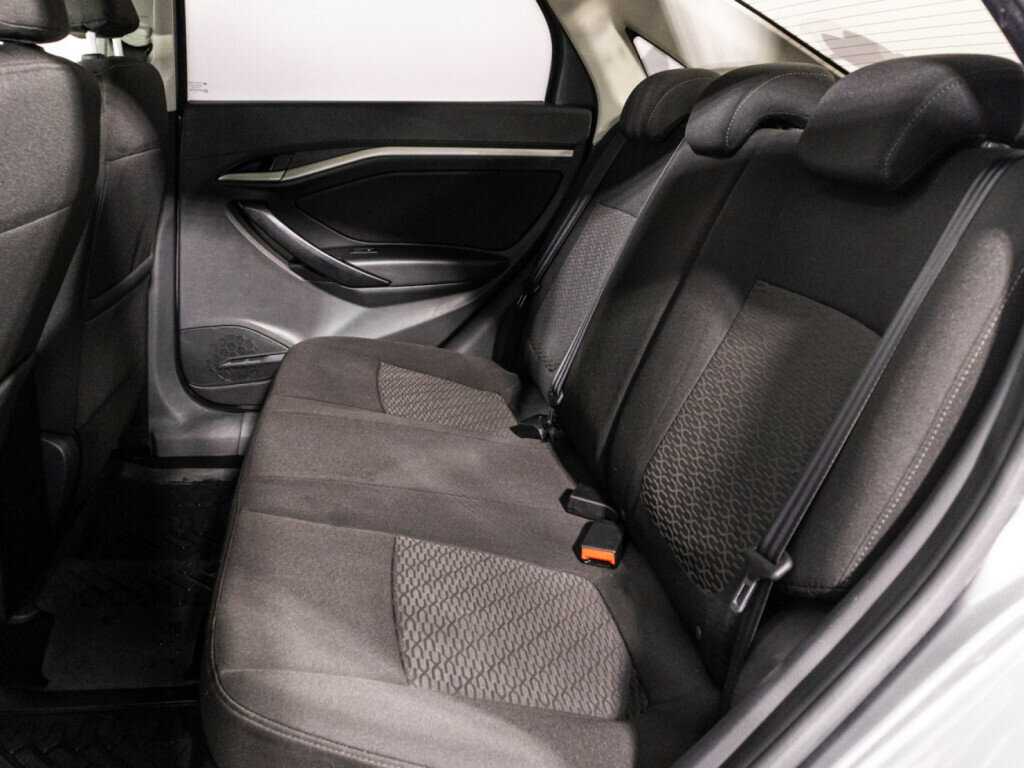 Lada (ВАЗ) Vesta с пробегом — 2017 год. Фото: #9