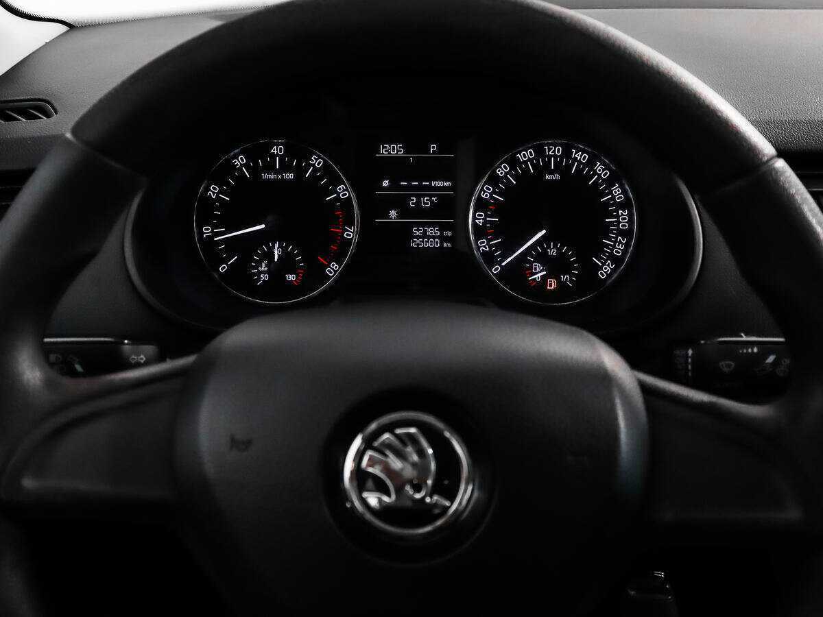 Skoda Octavia с пробегом — 2017 год. Фото: #14