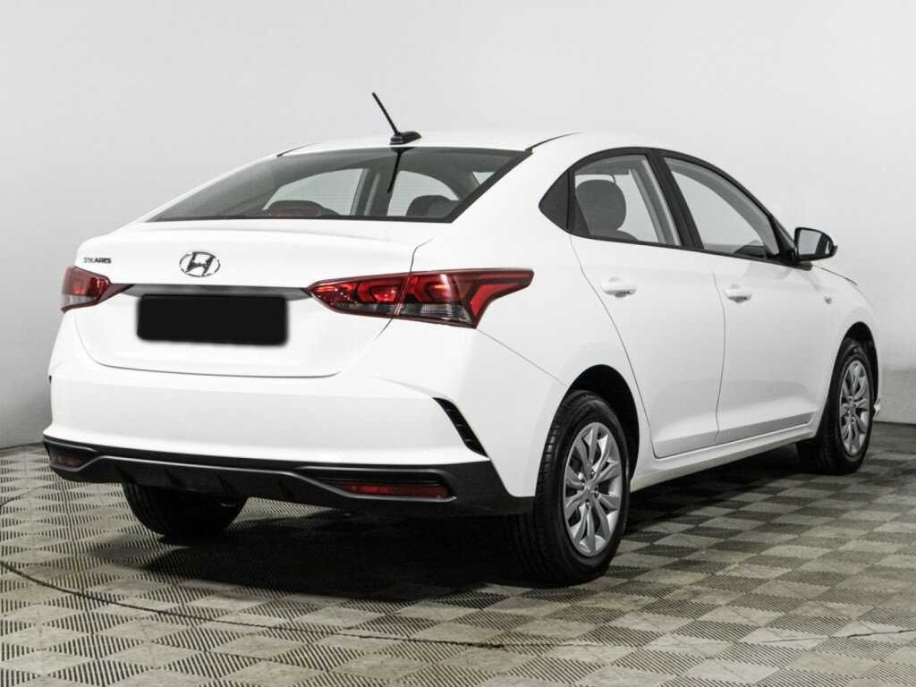 Hyundai Solaris с пробегом — 2022 год. Фото: #4