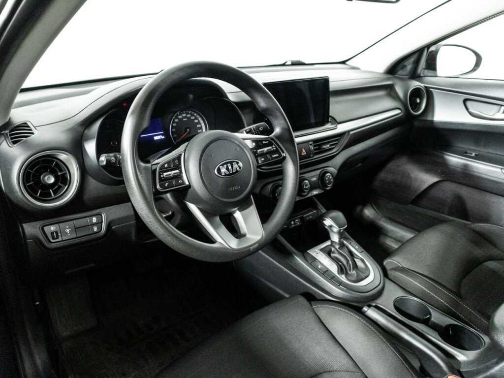 Kia Cerato с пробегом — 2019 год. Фото: #10